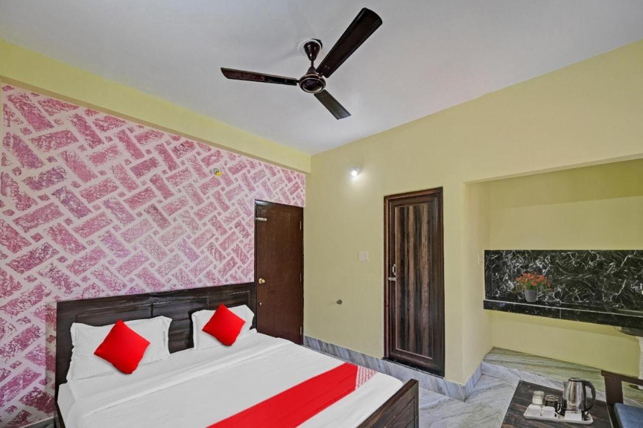 Dubby Indian Hotel Inn ! Puri Exterior photo